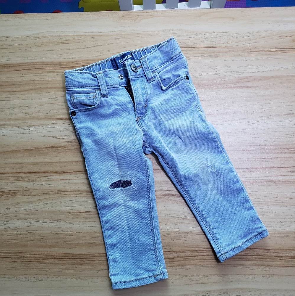 Old Navy Karate Skinny Jeans